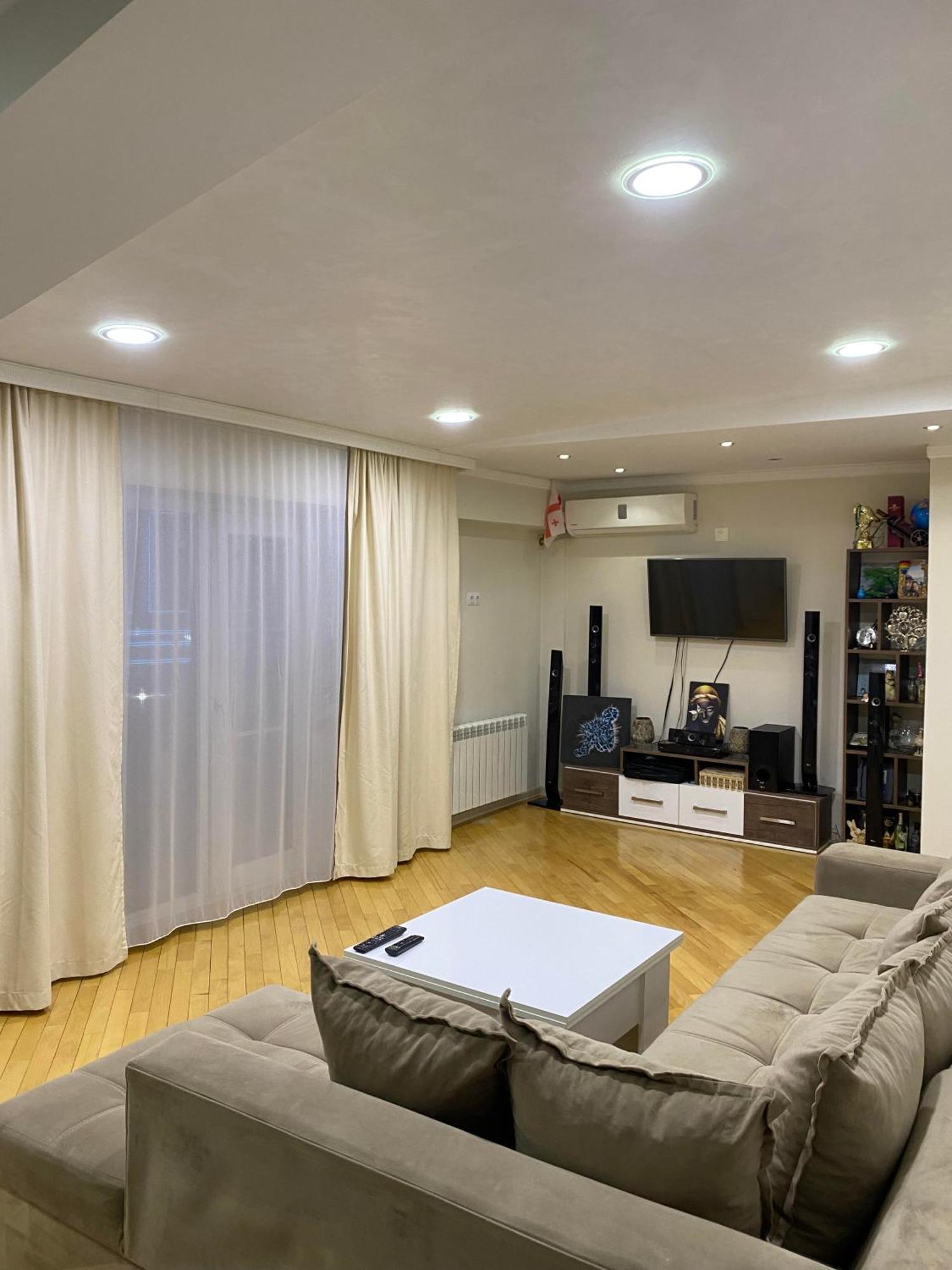 Big Flat In Batumi Daire Dış mekan fotoğraf