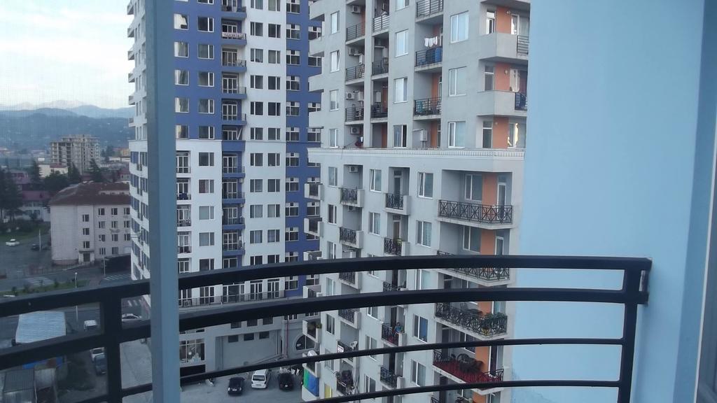 Big Flat In Batumi Daire Dış mekan fotoğraf