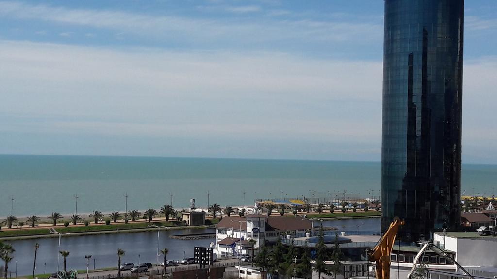 Big Flat In Batumi Daire Dış mekan fotoğraf